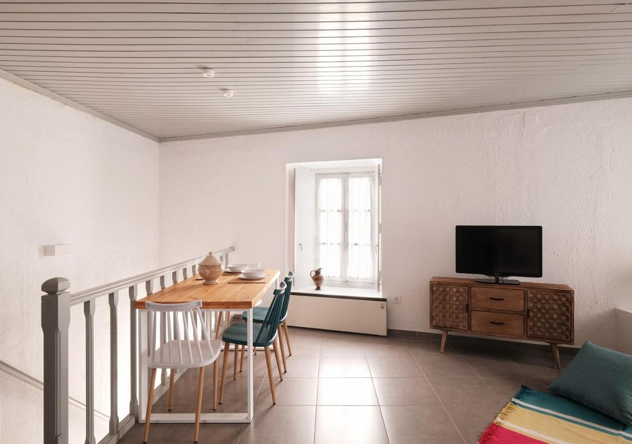 Apartmán Keresbino Hydra Port House Exteriér fotografie